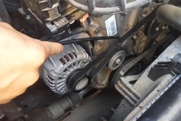 甘泉转速传感器的工作原理是什么？